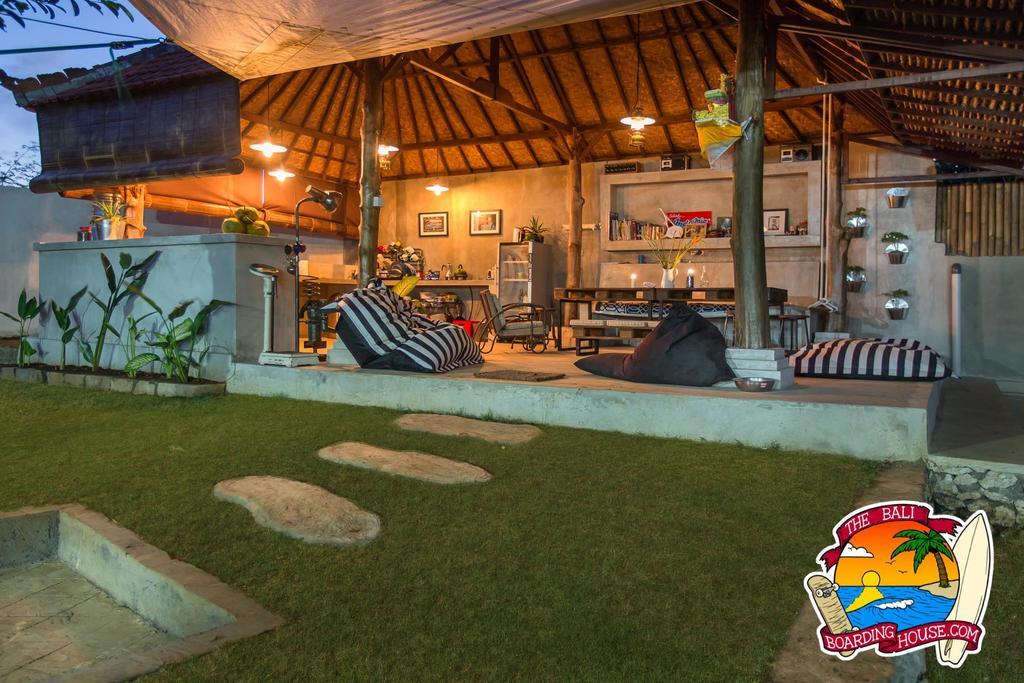 Hotel The Bali Boarding House à Uluwatu Extérieur photo