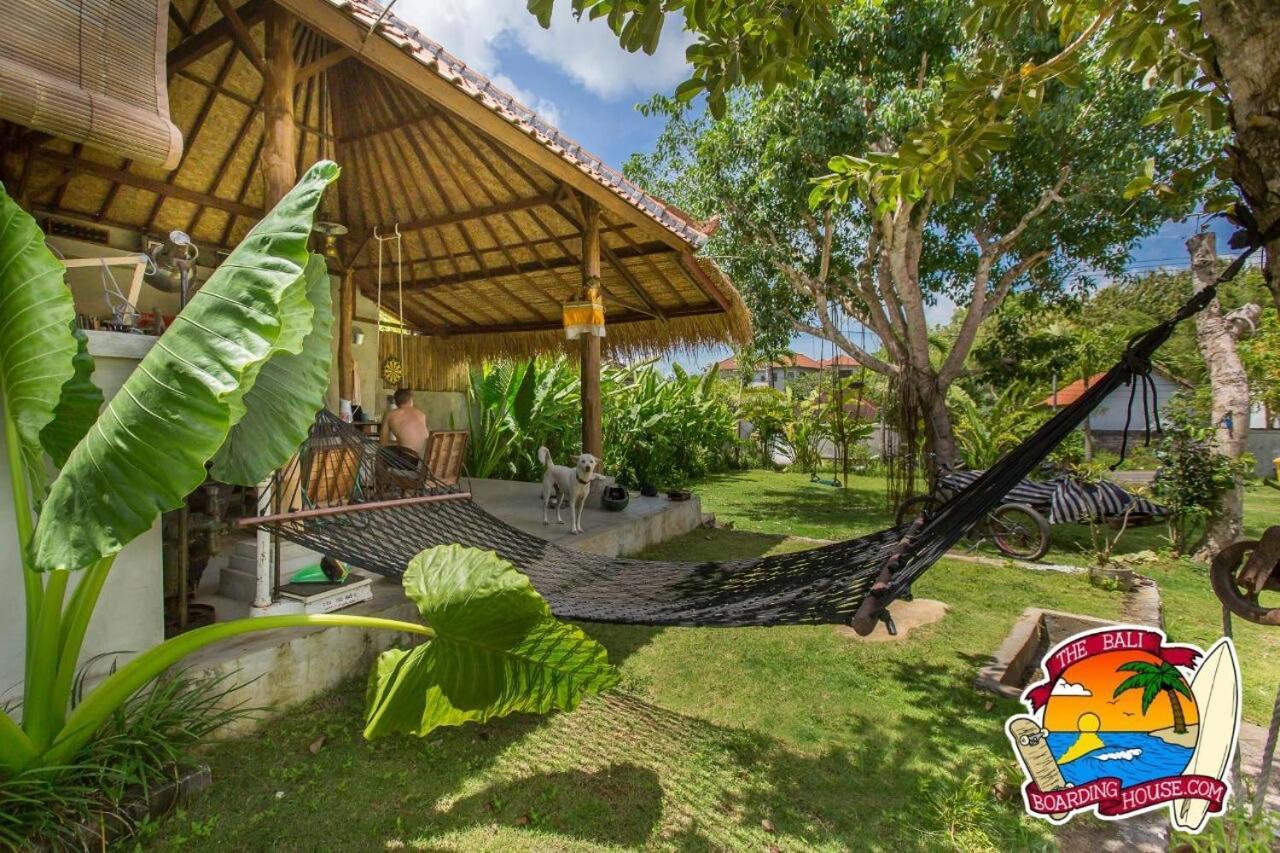 Hotel The Bali Boarding House à Uluwatu Extérieur photo